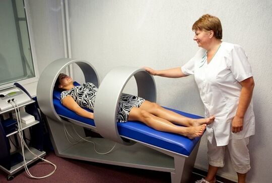 Magnetni postopki spadajo med fizioterapevtsko zdravljenje in obsegajo 10 sej